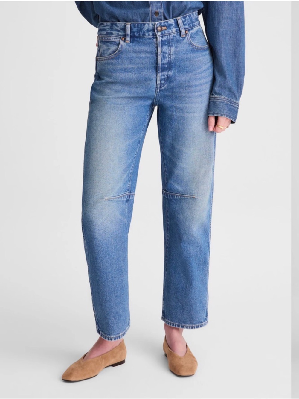 Madewell Darted Barrel Jeans Medium Wash